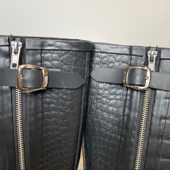 Report Black Matte Croc Rain Boot 10 - Picture 8 of 15